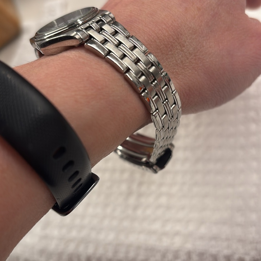 Seiko Women’s Bracelet Watch - Picture 7 of 9